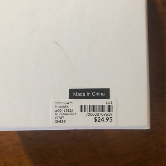 Rose Gold Earrings - Picture 4 of 4